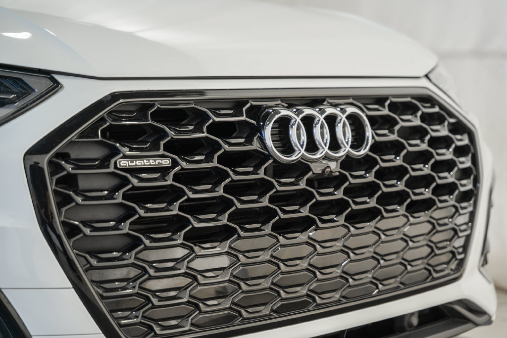 Used 2023 Audi Q5 2.0T Premium Plus w/ Premium Plus Package AWD/4WD image 11