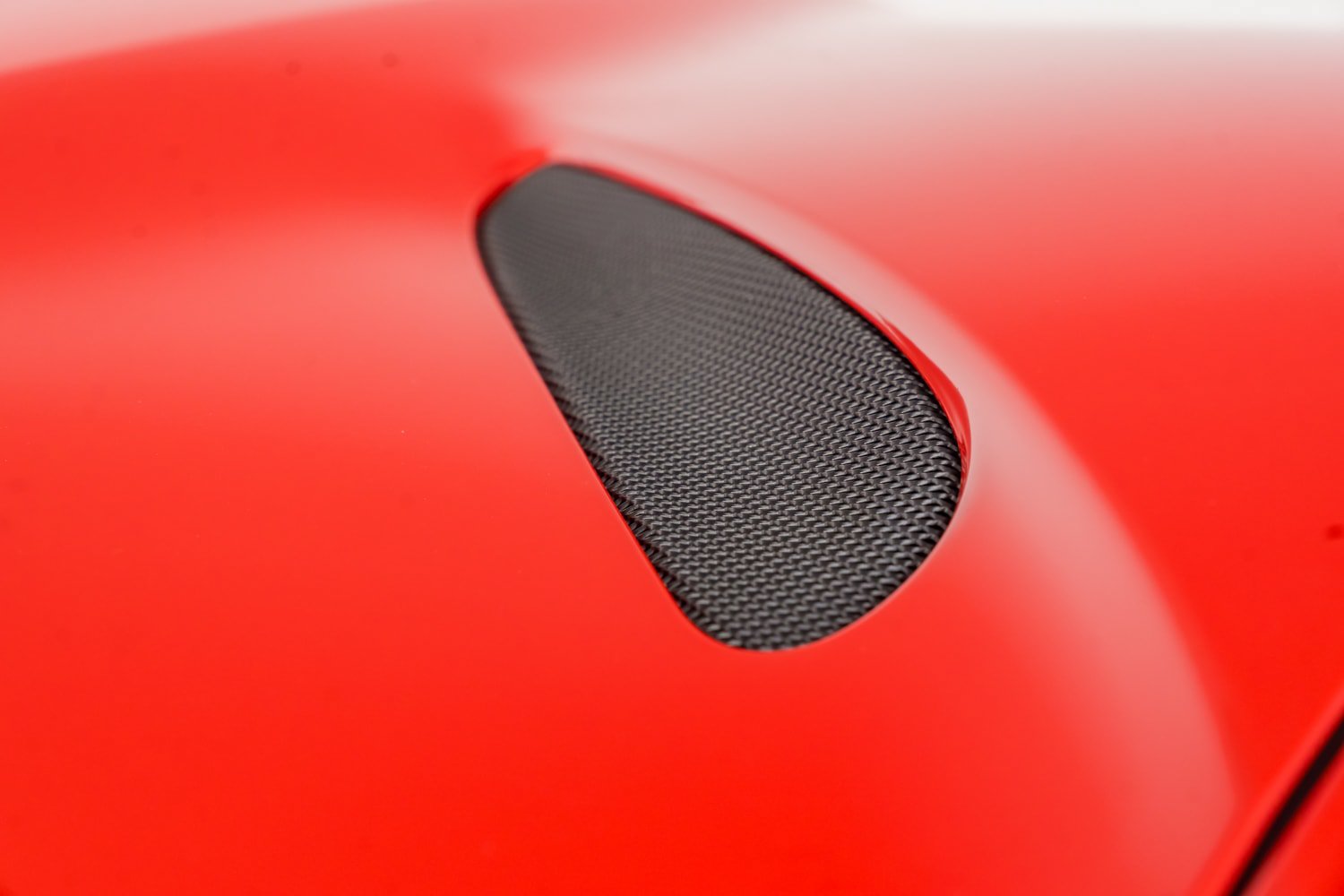 Used 2018 Ferrari 812 Superfast RWD image 35
