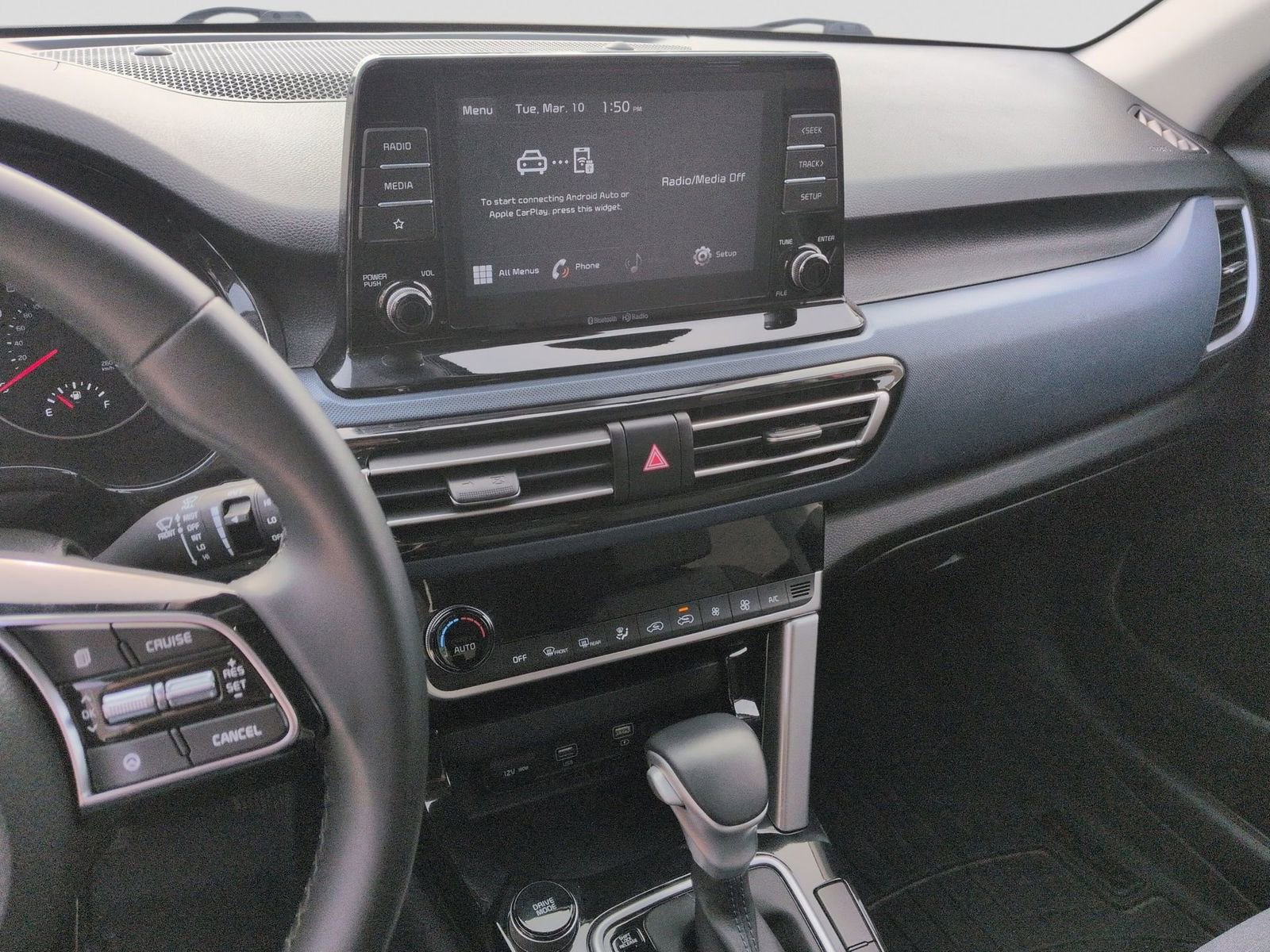 Used 2023 Kia Seltos S image 55