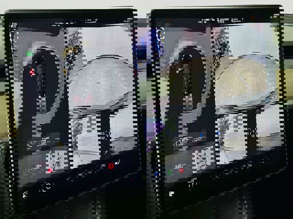 Used 2023 Tesla Model 3 Standard Range image 27