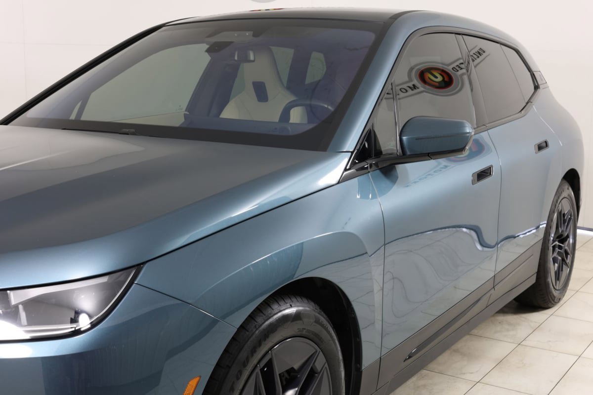Used 2023 BMW iX xDrive50 w/ Premium Package AWD/4WD image 50