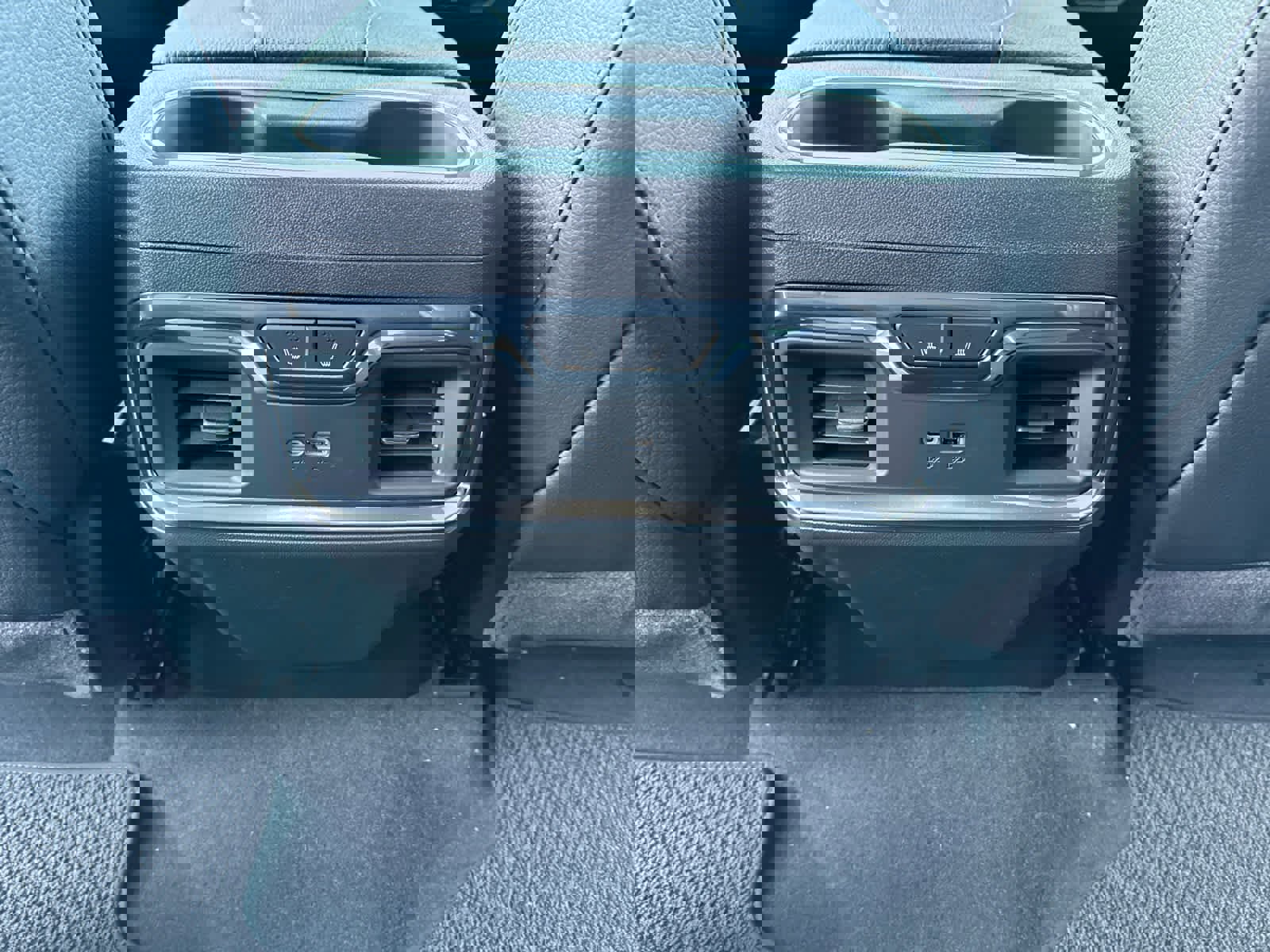 New 2026 GMC Sierra 1500 Denali image 13