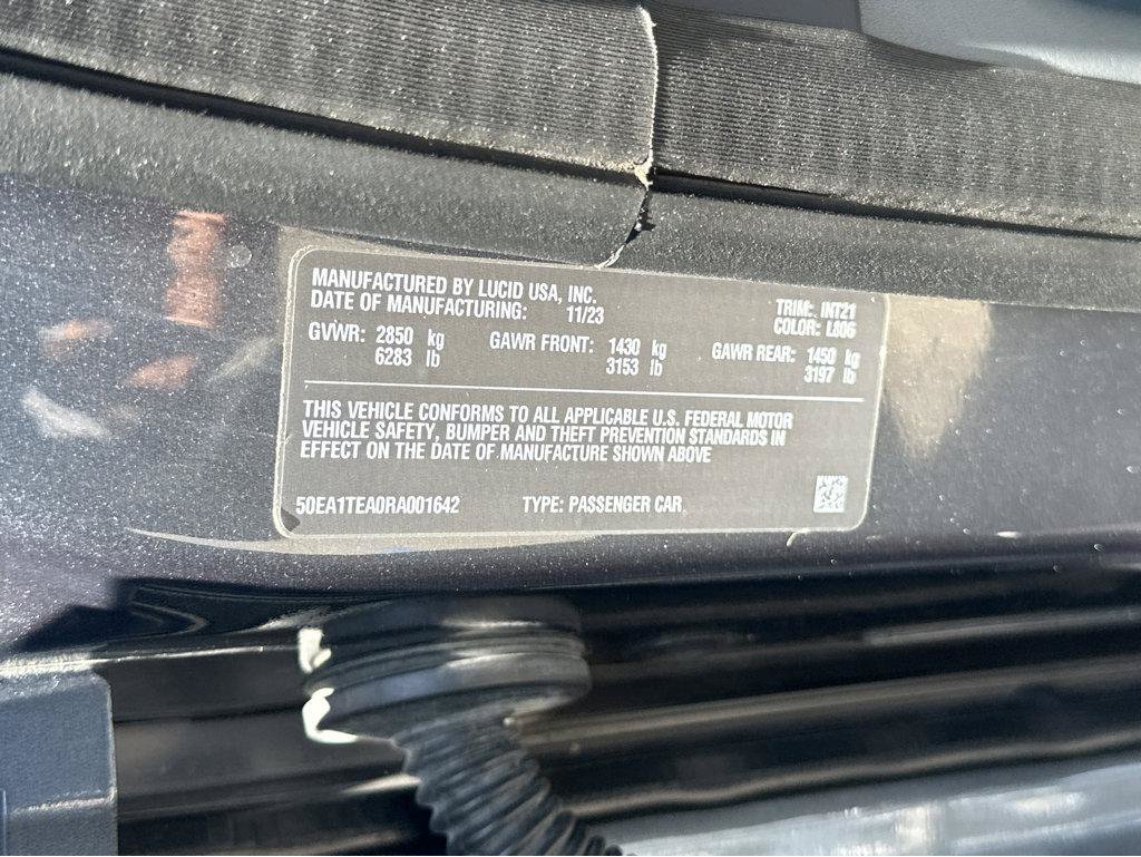 Used 2024 Lucid Air Touring AWD/4WD image 43