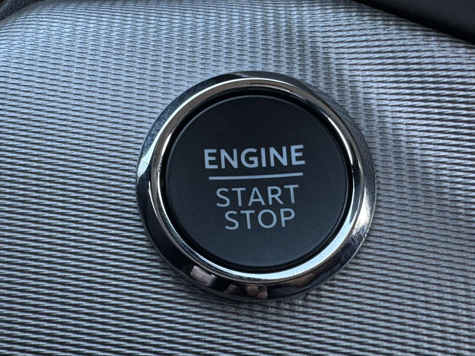 New 2026 Ford Explorer Active RWD image 18