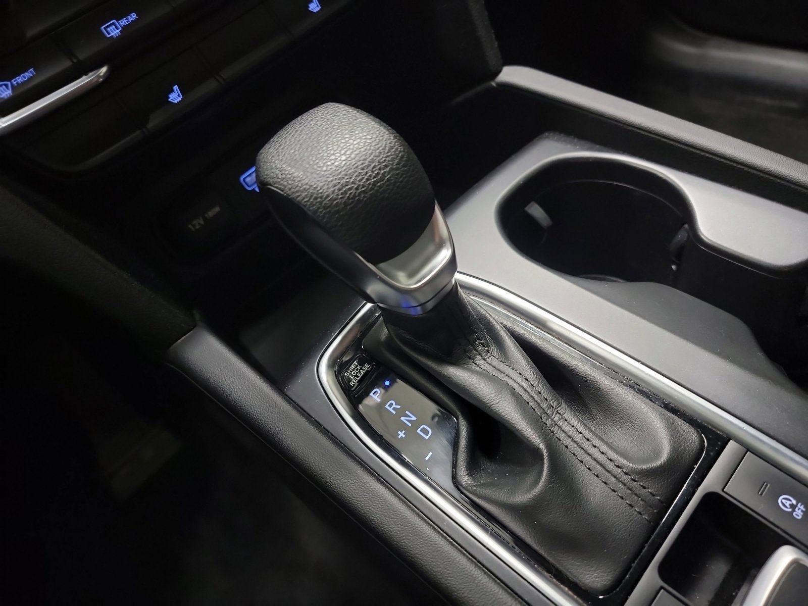 Used 2019 Hyundai Santa Fe SEL image 26