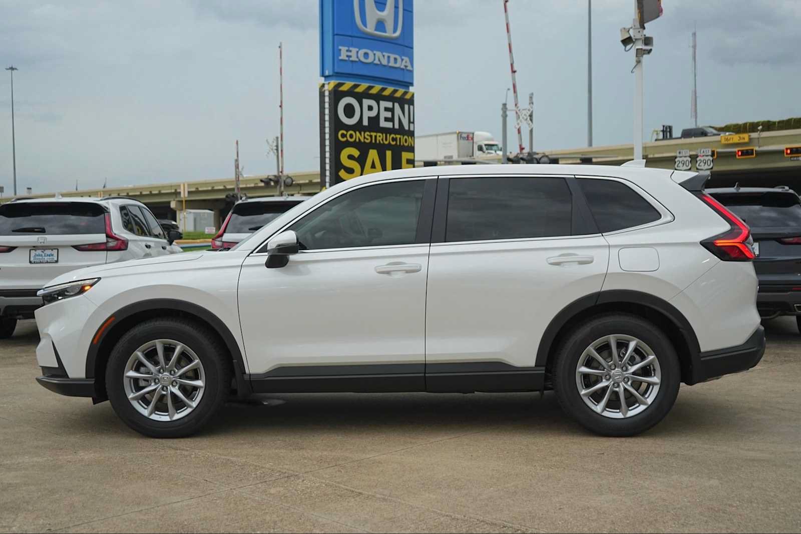 New 2027 Honda CR-V EX image 3