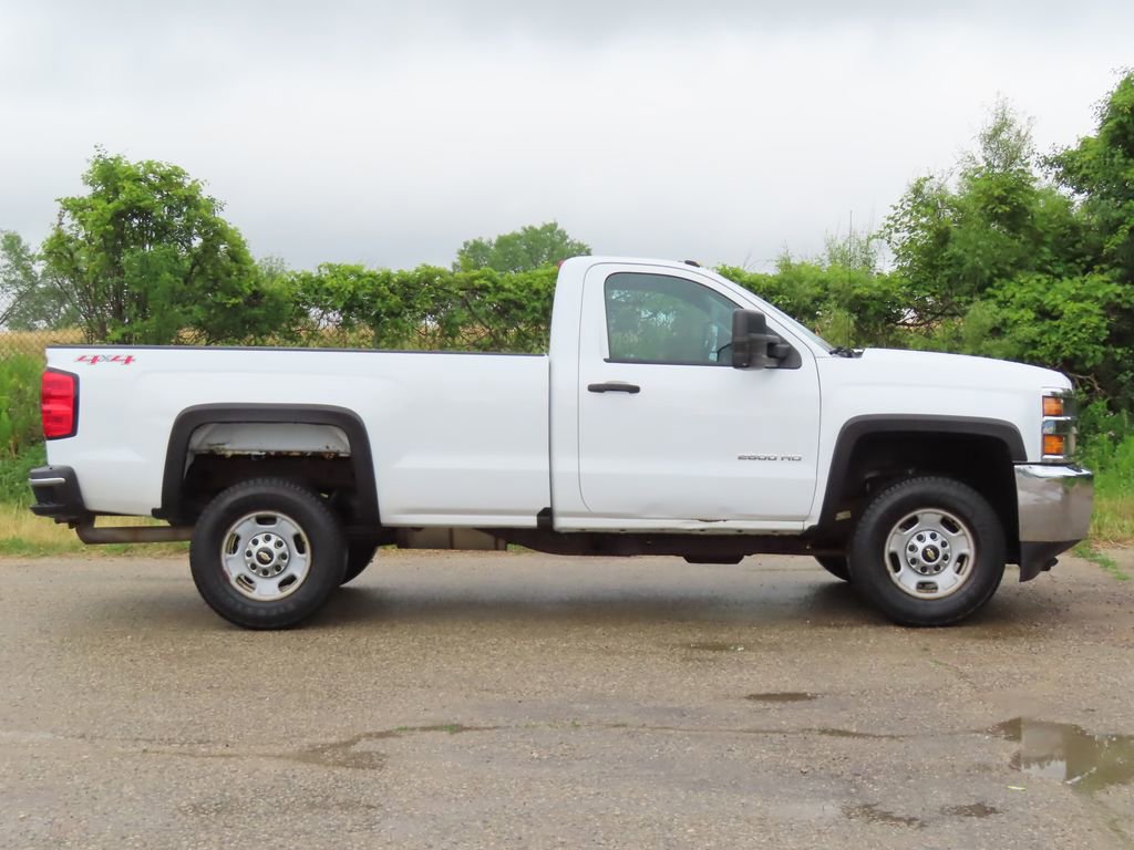 Used 2016 Chevrolet Silverado 2500 W/T w/ WT Convenience Package AWD/4WD image 2