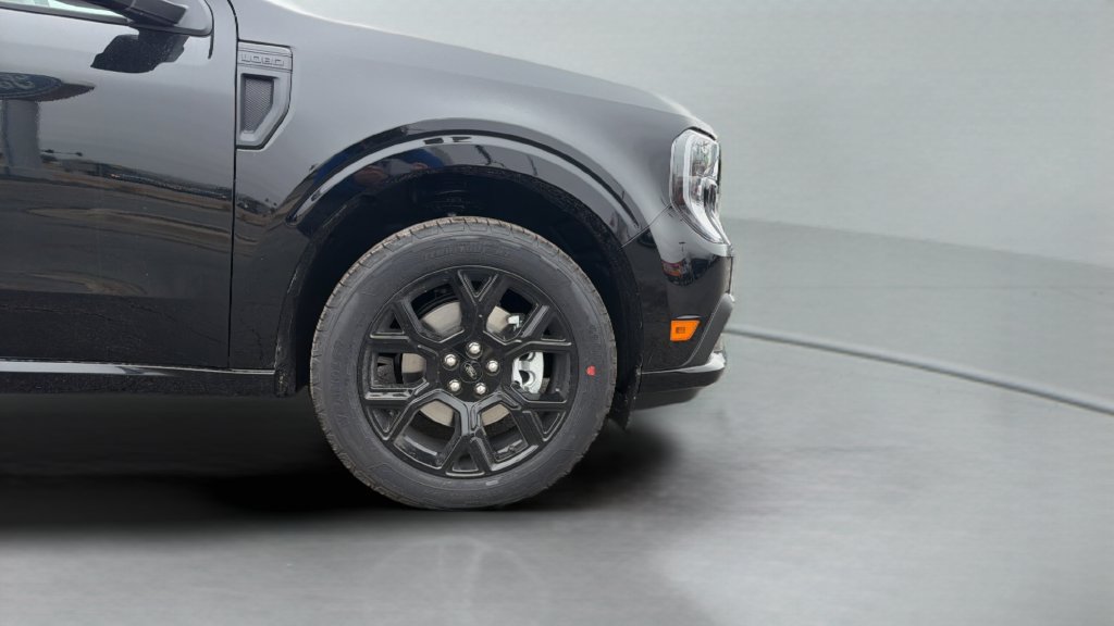 New 2026 Ford Maverick Lobo AWD/4WD image 36