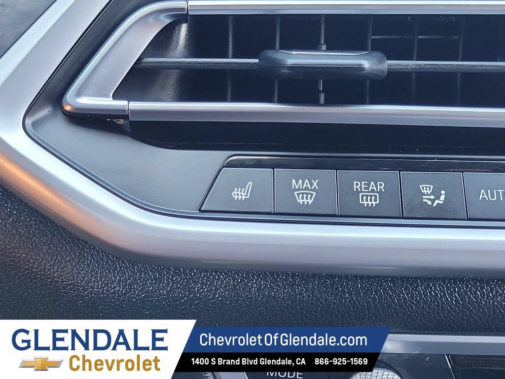 Used 2022 BMW X5 xDrive45e w/ M Sport Package AWD/4WD image 31