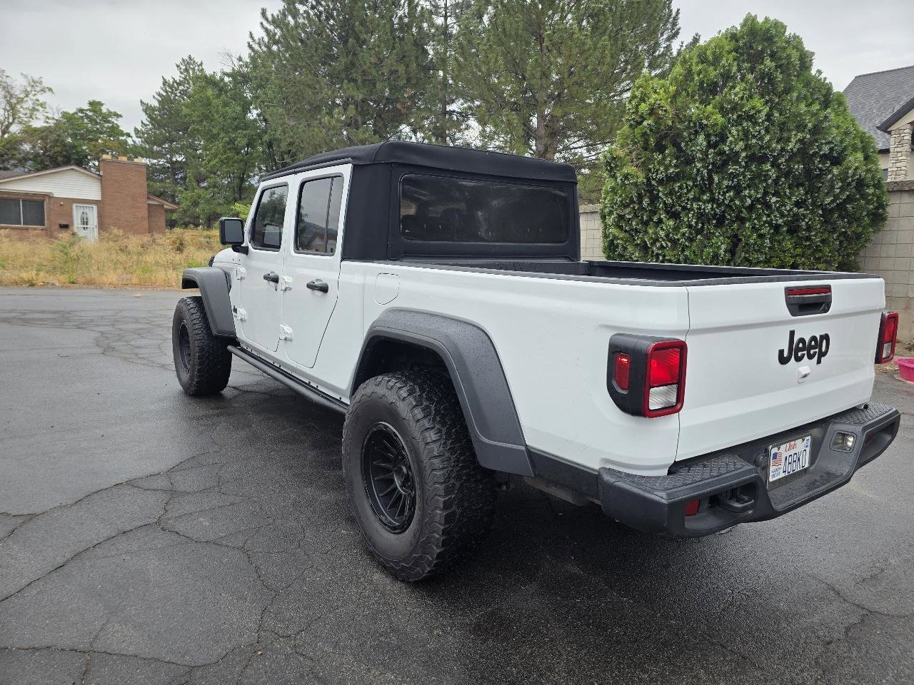 Used 2020 Jeep Gladiator Sport w/ Quick Order Package 24S image 4