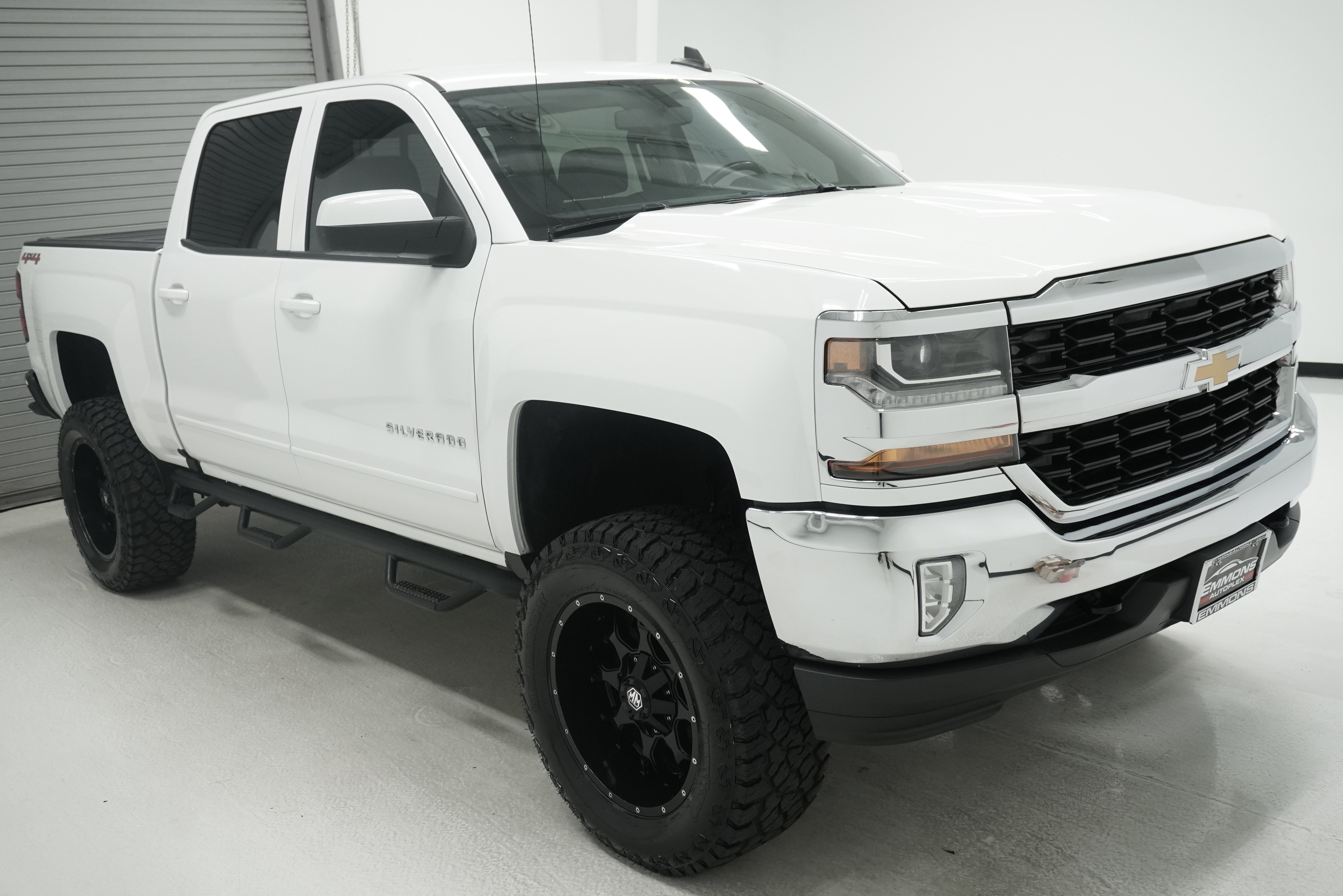 Used 2016 Chevrolet Silverado 1500 LT w/ All Star Edition AWD/4WD image 3