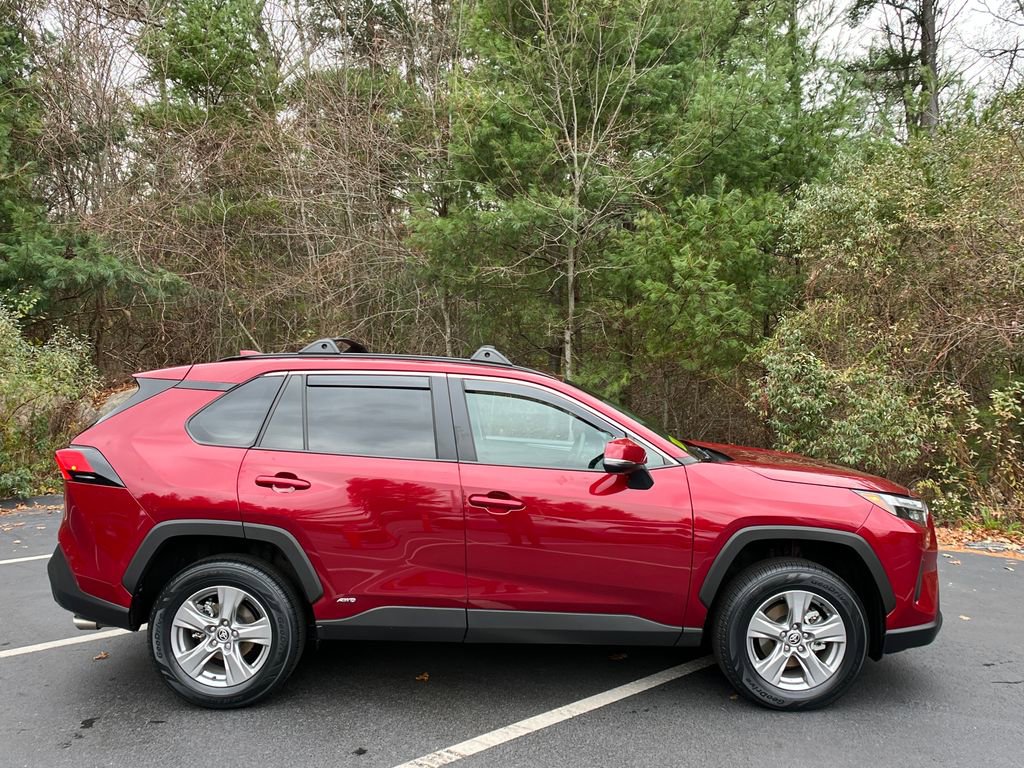 Used 2025 Toyota RAV4 LE image 6