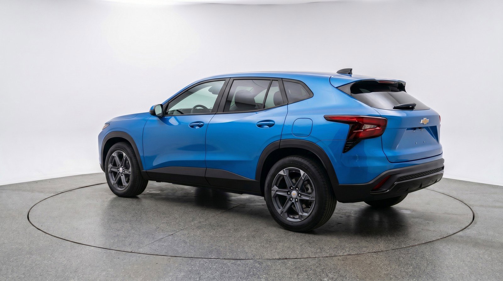 Used 2025 Chevrolet Blazer LT FWD image 6