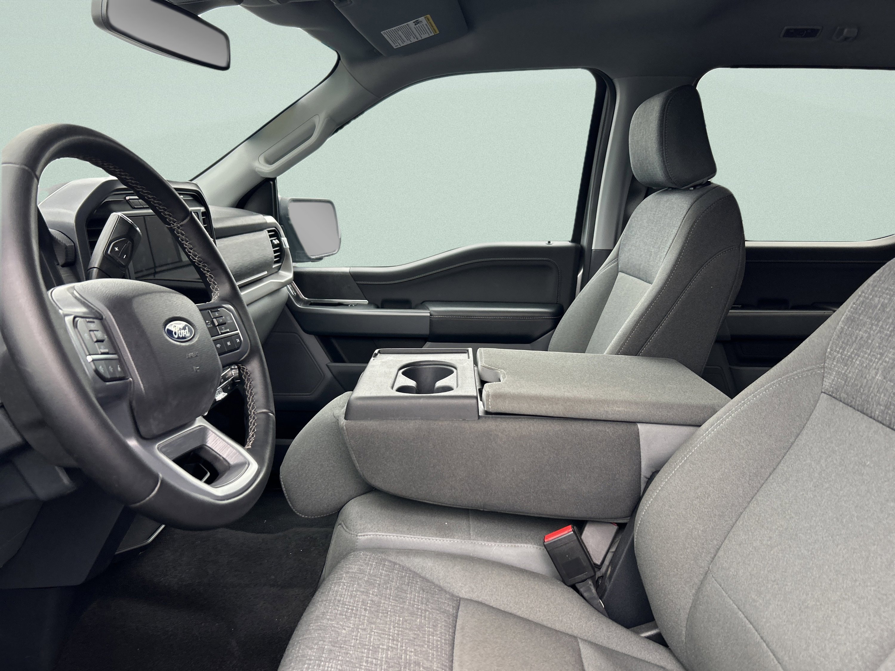 Used 2024 Ford F150 XLT image 29