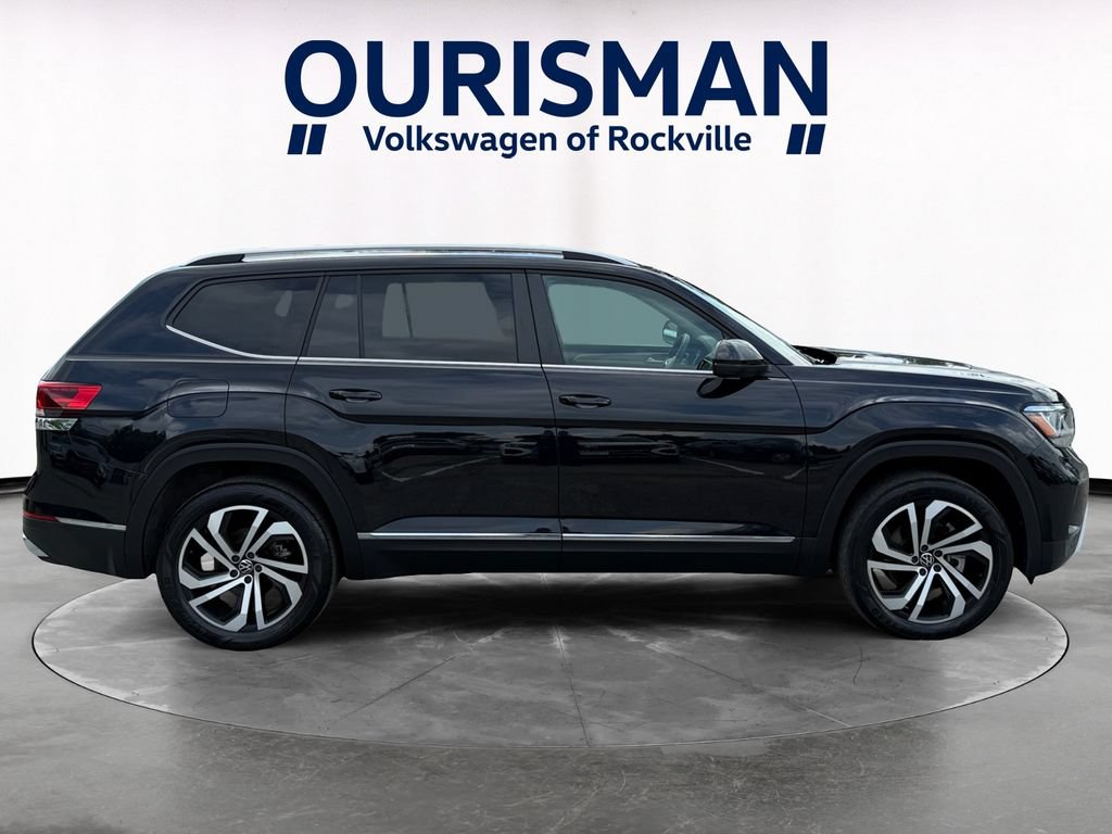 Used 2023 Volkswagen Atlas SEL AWD/4WD image 7