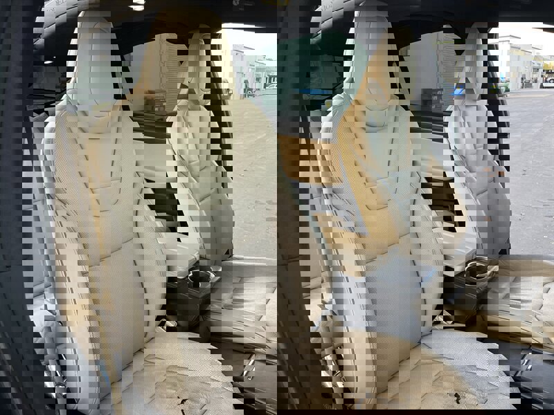 Used 2016 Tesla Model X Performance image 37