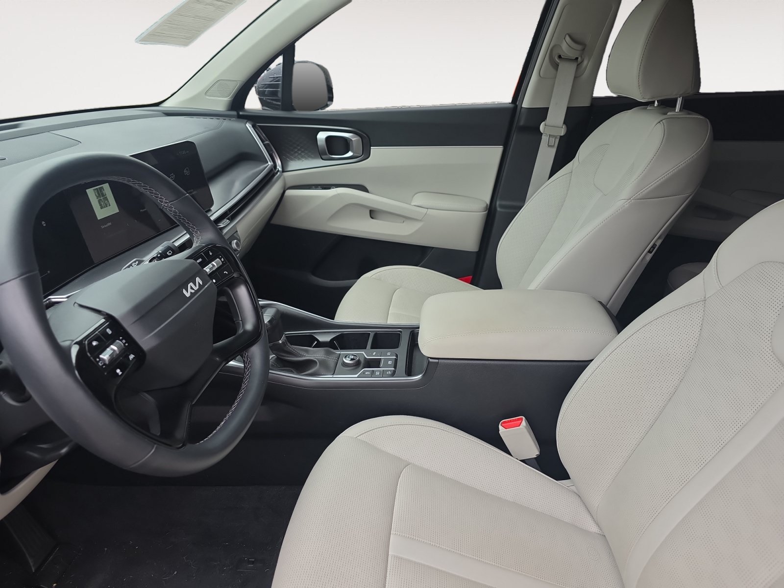 Certified 2026 Kia Sorento S w/ S Panoramic Sunroof Package FWD image 21