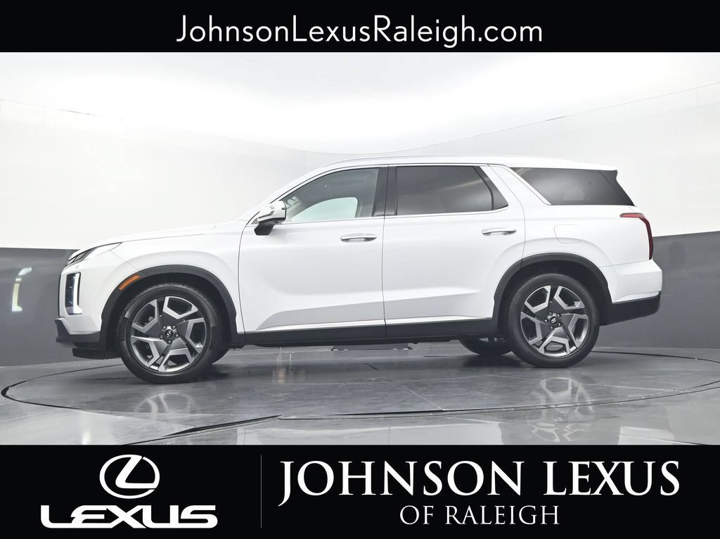 Used 2024 Hyundai Palisade Limited AWD/4WD image 21