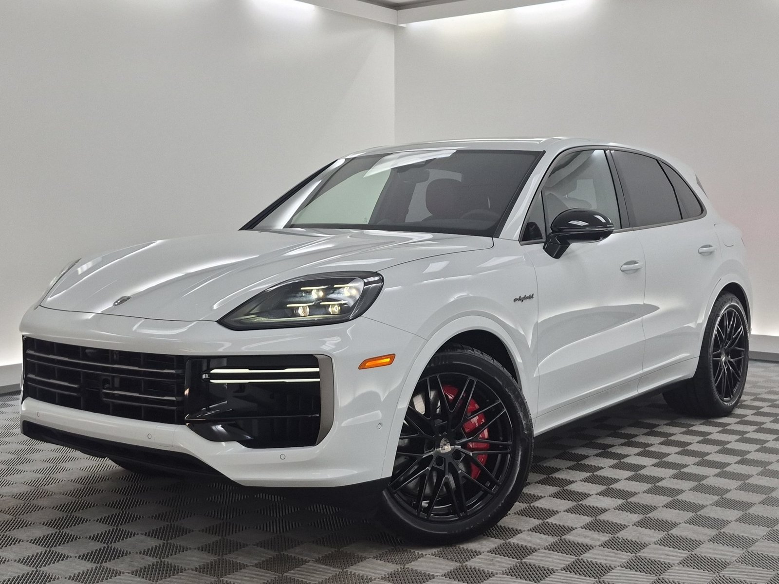 New 2026 Porsche Cayenne Turbo AWD/4WD video 1
