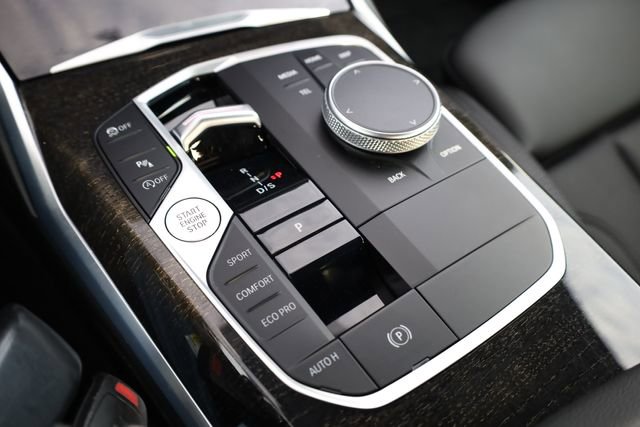 Used 2023 BMW 330i xDrive Sedan w/ Driving Assistance Package image 21