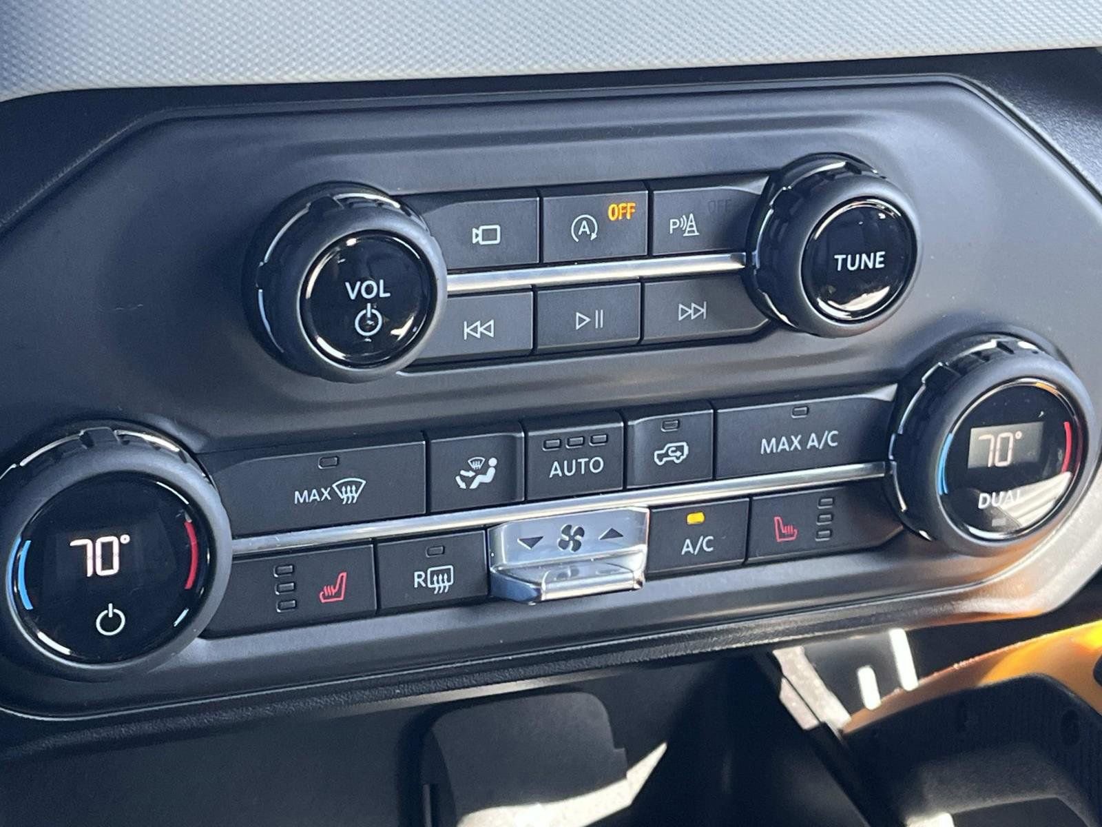 Used 2021 Ford Bronco Badlands image 28