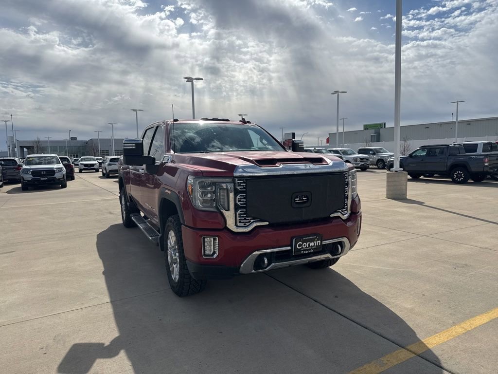 Used 2020 GMC Sierra 3500 Denali w/ Denali Ultimate Package AWD/4WD image 2