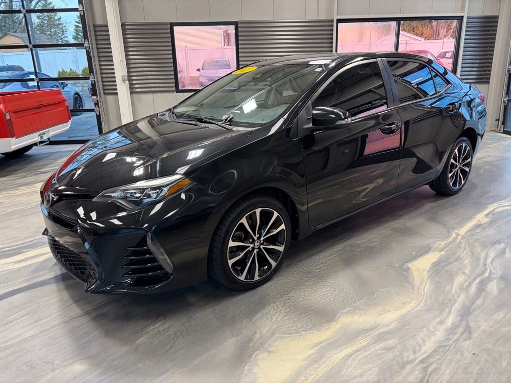 Used 2017 Toyota Corolla SE FWD image 32