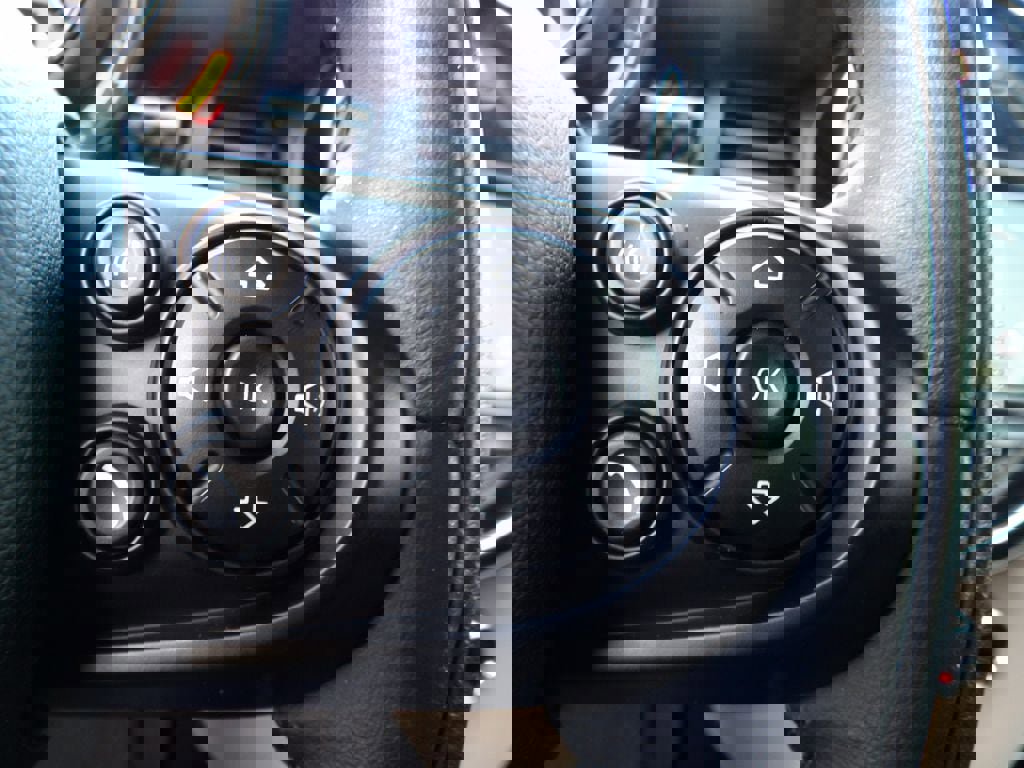 Used 2018 MINI Cooper S image 17