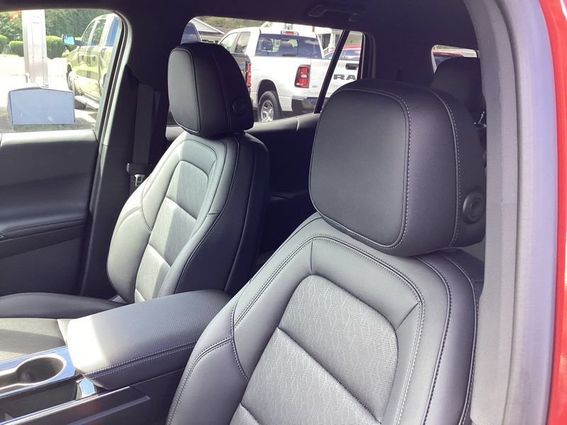 New 2027 Chevrolet Equinox LT w/ Convenience Package II AWD/4WD image 22