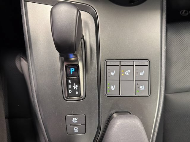Used 2025 Lexus UX 300h AWD w/ Accessory Package (Z1) image 20