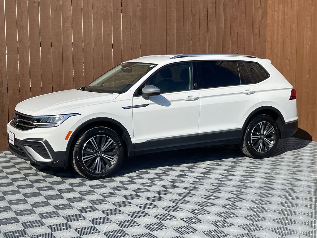 Used 2024 Volkswagen Tiguan Wolfsburg Edition image 6