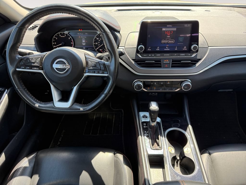 Used 2024 Nissan Altima 2.5 SR FWD image 10