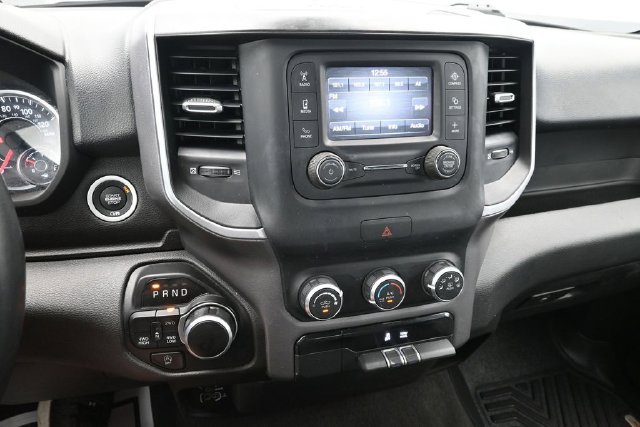 Used 2023 RAM 1500 Big Horn AWD/4WD image 40
