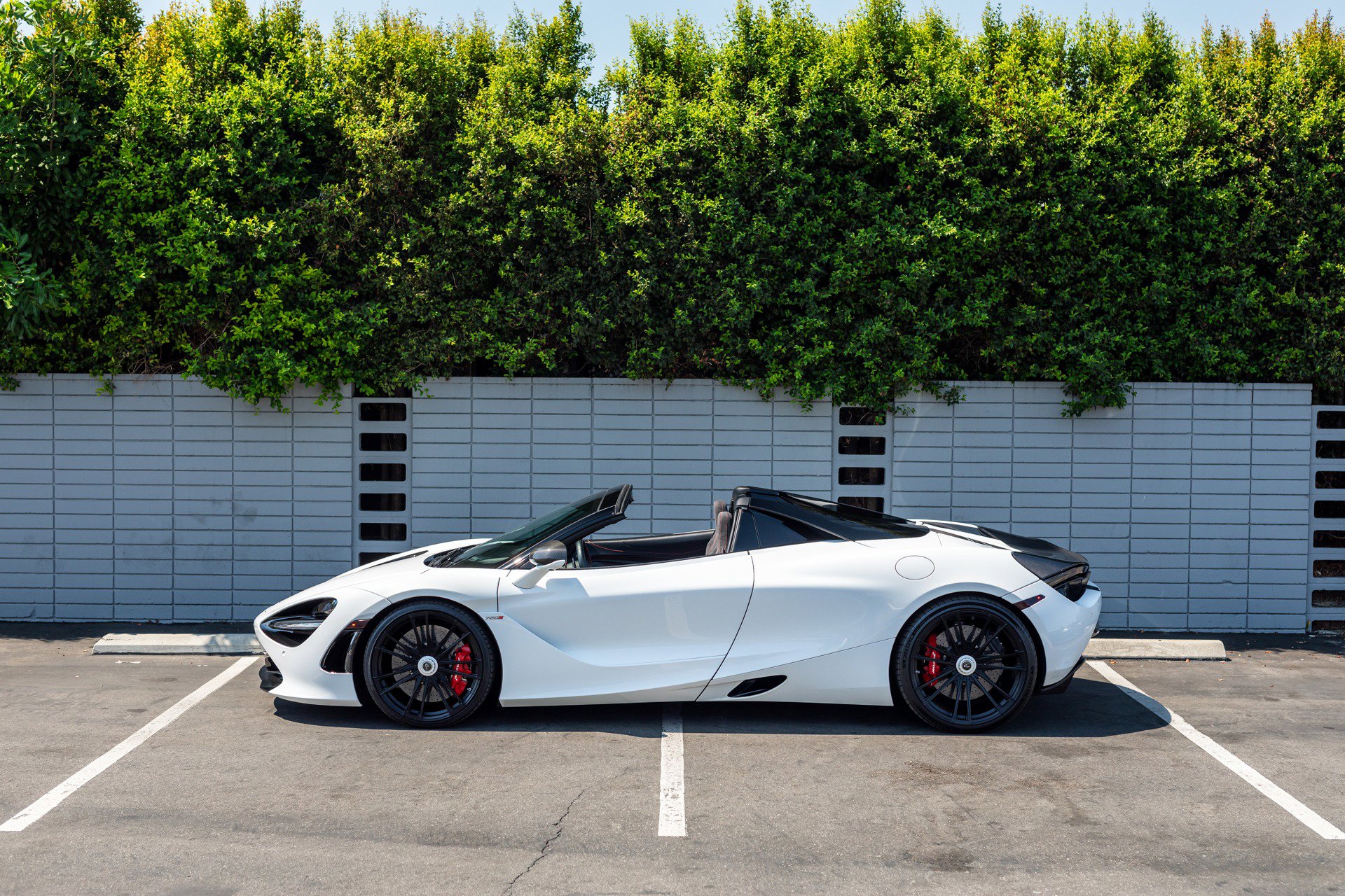 Used 2020 McLaren 720S Performance image 35