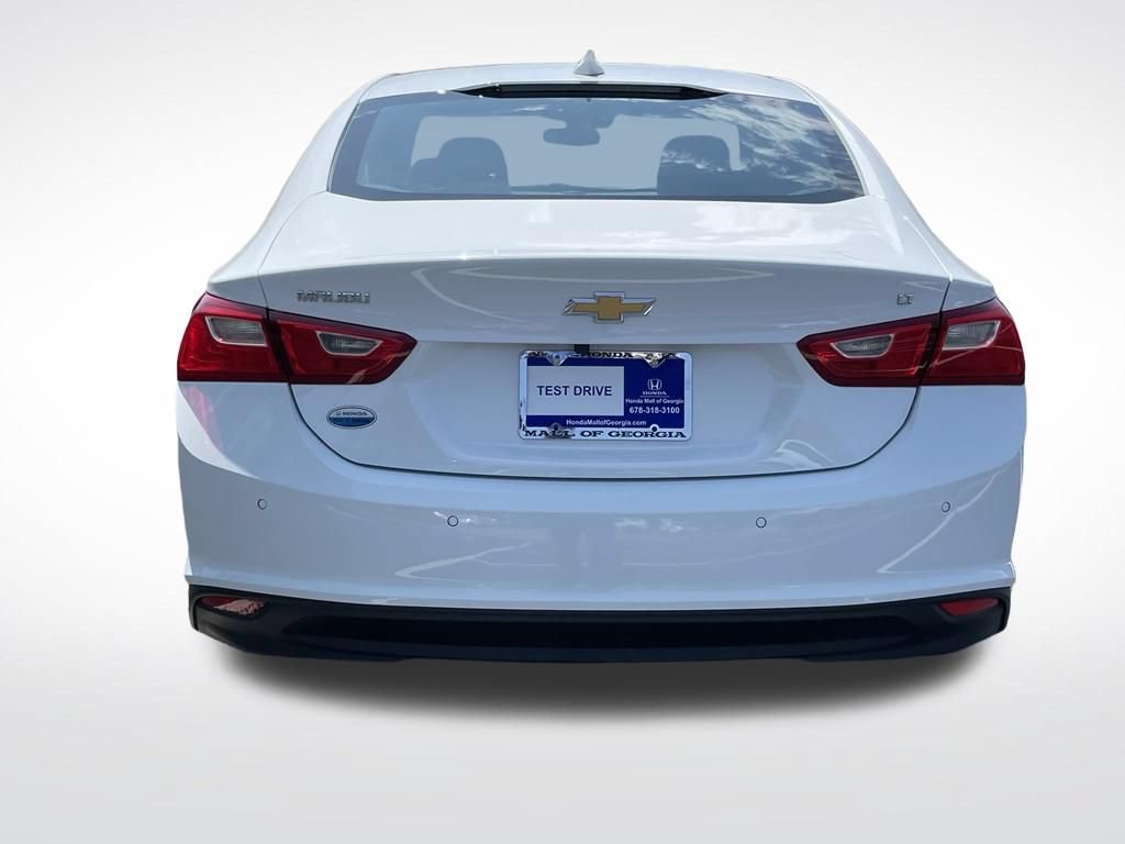 Used 2025 Chevrolet Malibu LT FWD image 5