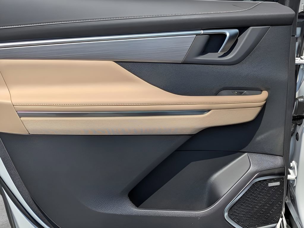 New 2026 Buick Enclave Preferred w/ Power Package image 13