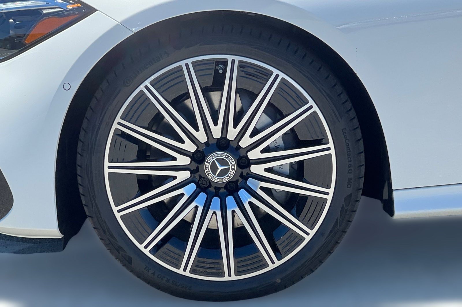 New 2026 Mercedes-Benz CLE 300 4MATIC Coupe image 12