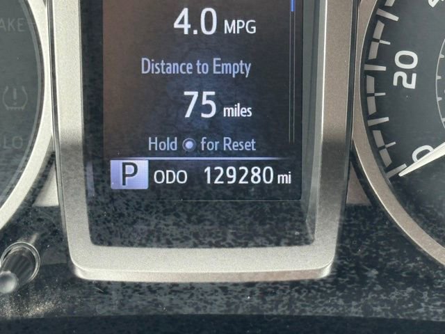 Used 2021 Toyota Tacoma SR5 w/ Trail Edition image 27