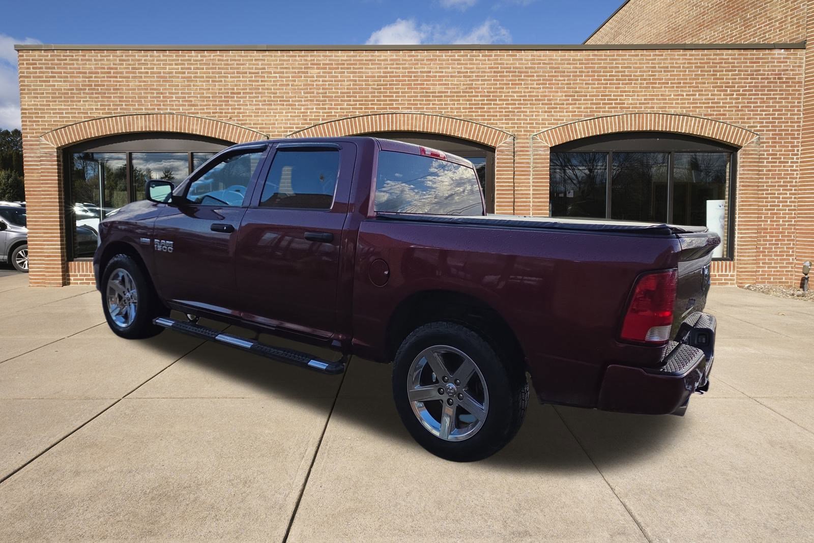Used 2016 RAM 1500 Express image 6