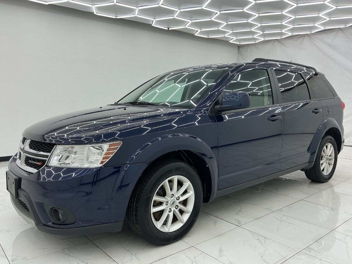 Used 2018 Dodge Journey SXT w/ Premium Group FWD image 6
