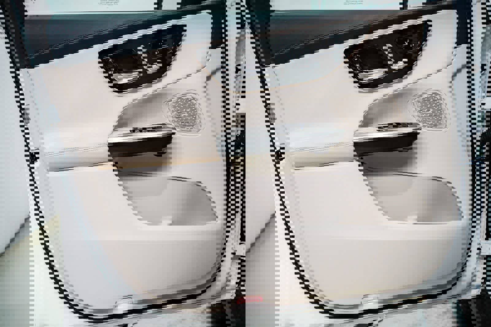 Certified 2025 Mercedes-Benz GLC 350e 4MATIC image 18