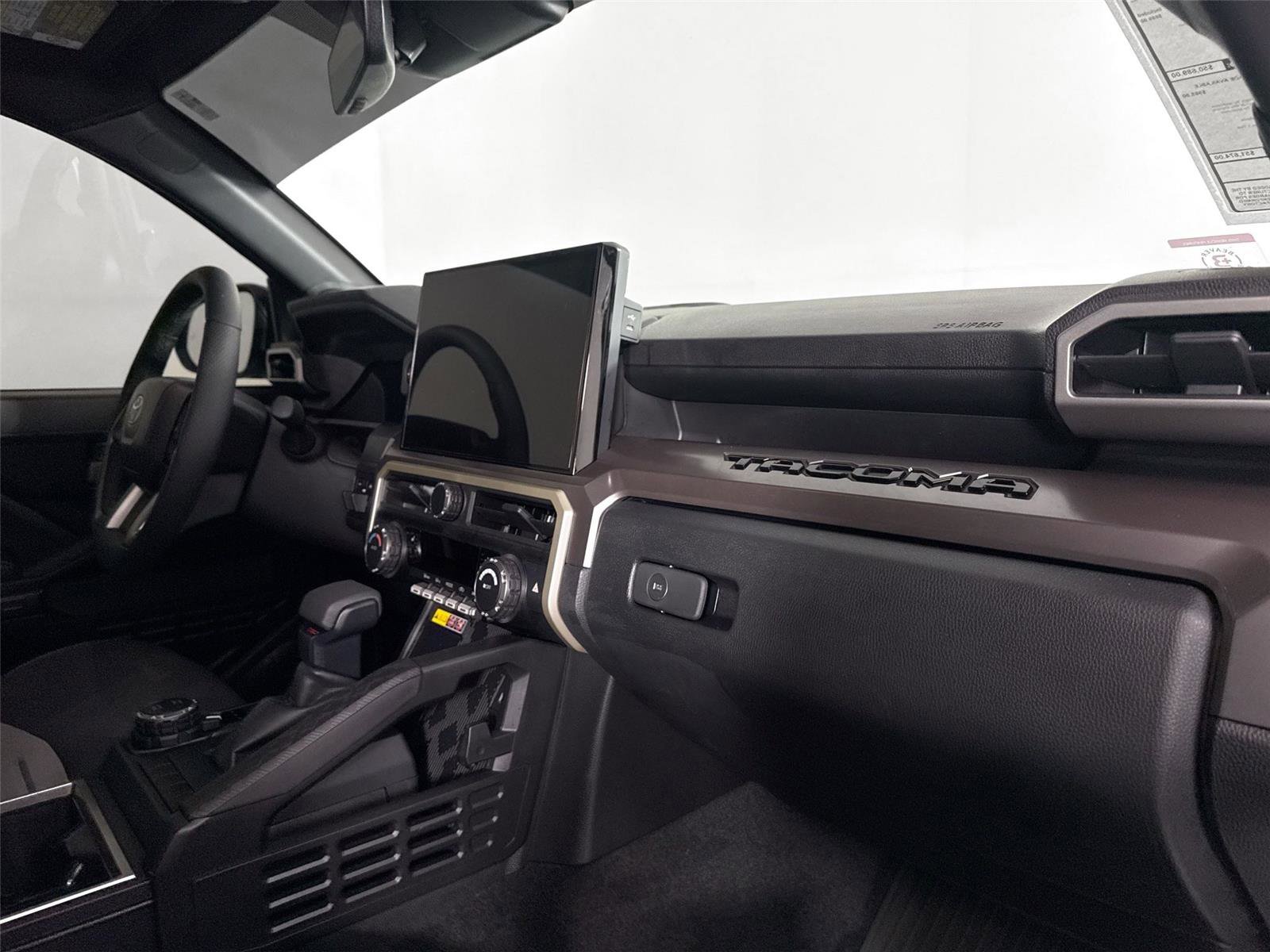 Certified 2025 Toyota Tacoma TRD Sport w/ TRD Sport Upgrade Package image 41