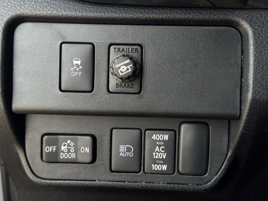 Used 2023 Toyota Tacoma TRD Sport w/ Technology Package RWD image 23
