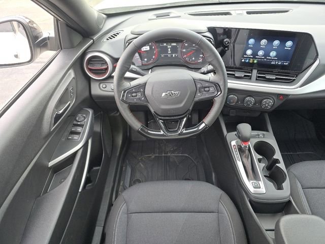 New 2026 Chevrolet Trax RS w/ Driver Confidence Package FWD image 22