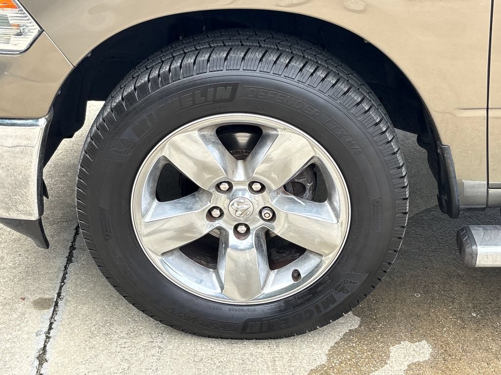 Used 2014 RAM 1500 Big Horn RWD image 11