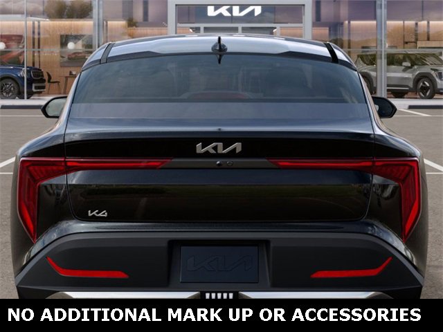 New 2025 Kia K4 LXS image 13