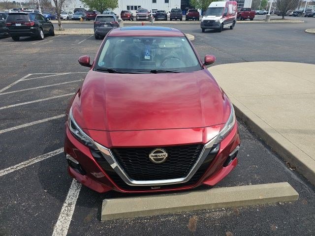 Used 2020 Nissan Altima 2.5 Platinum image 9
