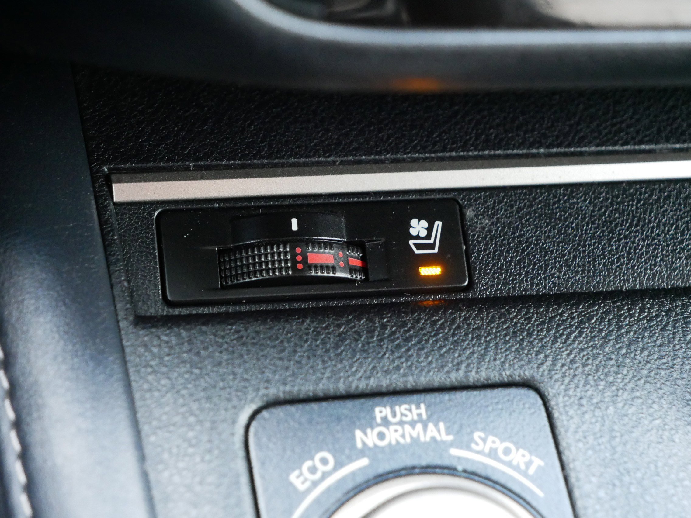 Used 2018 Lexus ES 350 w/ Premier Package image 28