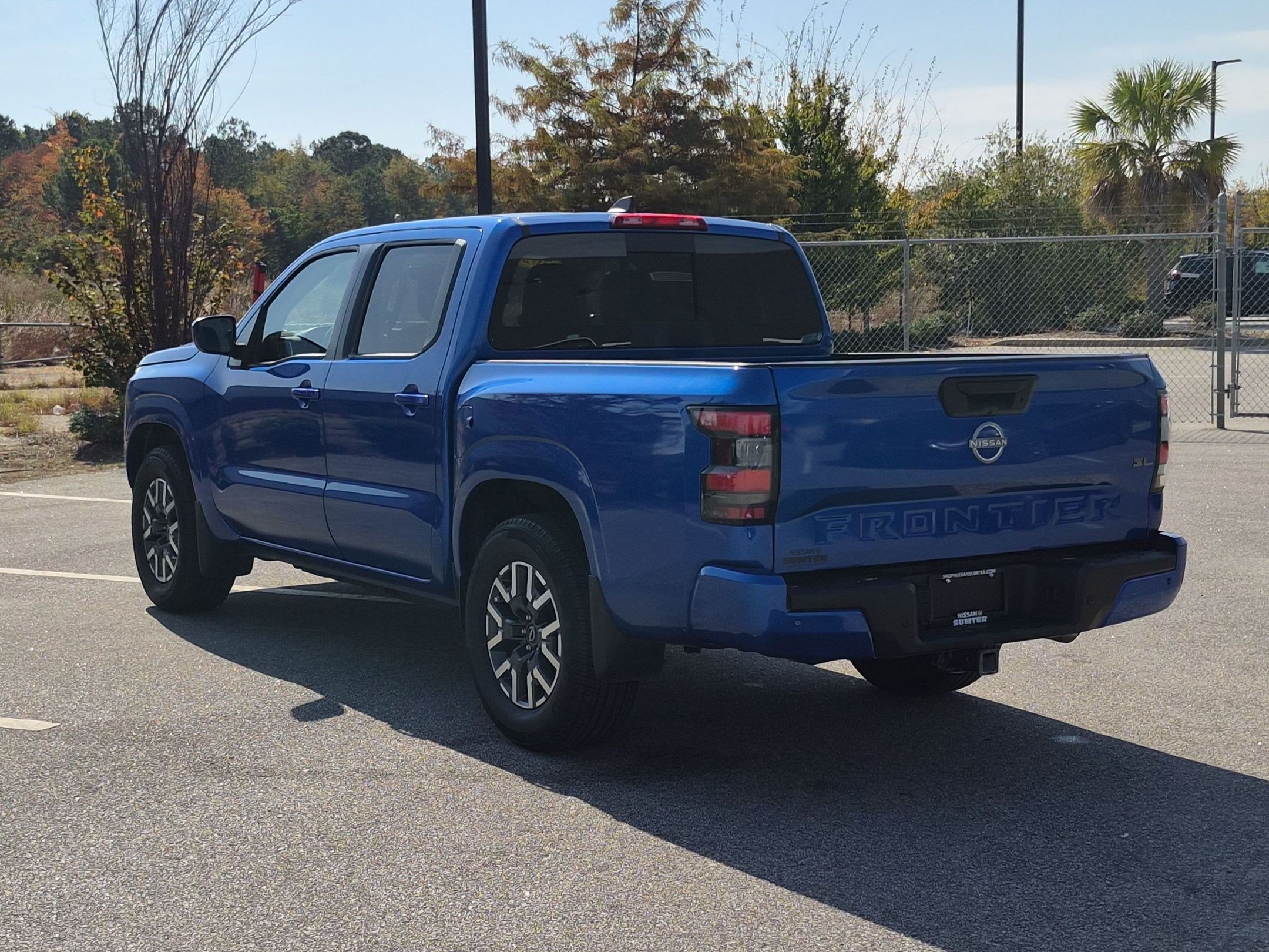 Certified 2024 Nissan Frontier SL w/ Technology Package RWD image 6