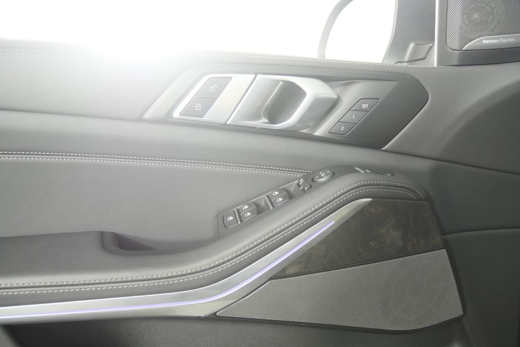 Certified 2026 BMW X5 sDrive40i RWD image 8